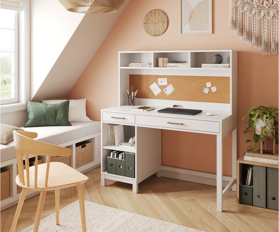 Bureau blanc avec tiroirs et cases de rangement