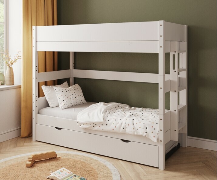 Lit superposé haut enfant avec sommier gigogne et échelle petit côté Combeebed blanc Lit superposé haut enfant avec sommier gigogne et échelle petit côté Combeebed blanc